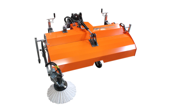 Kehrmaschine, mech. angetrieben, 130cm Arbeitsbreite Ø45 cm